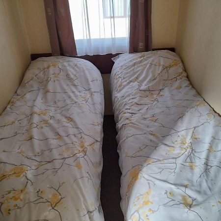 Hotel Pine Ridge 59 Rockley Park Poole With Sea View Sleeps Six Extérieur photo