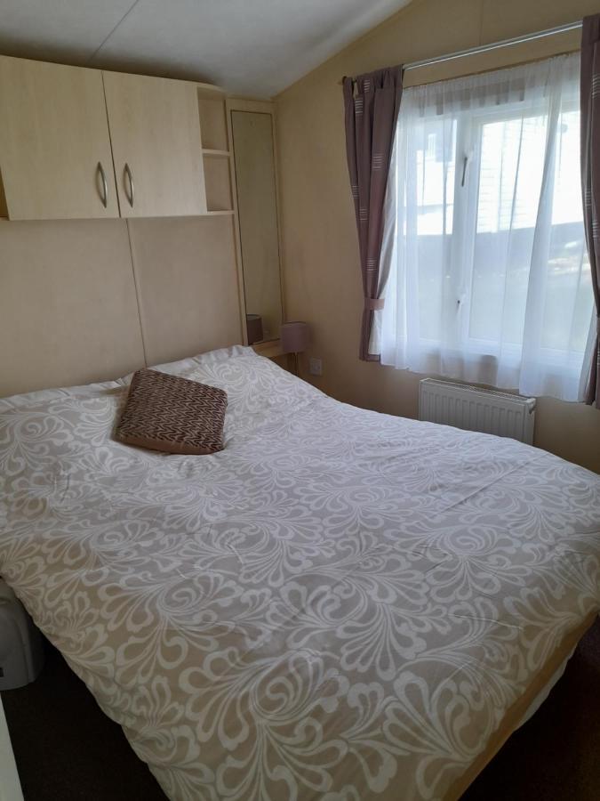 Hotel Pine Ridge 59 Rockley Park Poole With Sea View Sleeps Six Extérieur photo